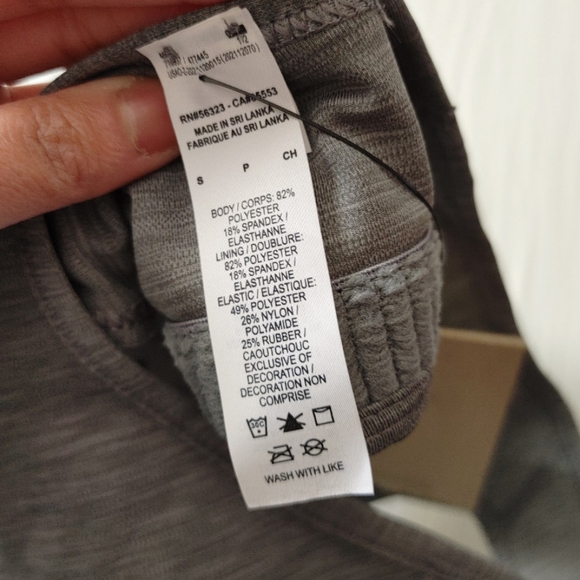 Nike Air Swoosh Medium-Support Sports Bra - Picture 6 of 7